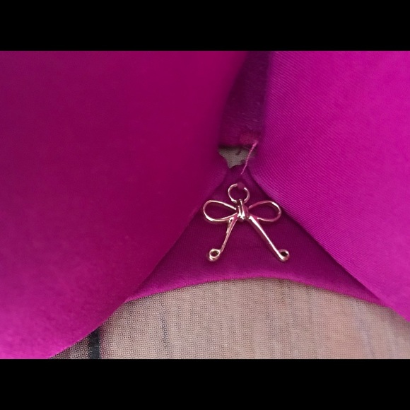 🎀Victoria’s Secret Bra🎀 - Picture 4 of 7